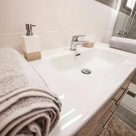 The Sunny Flair, Relaxing Experience Appartement