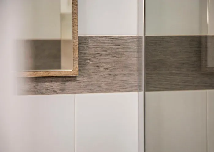 The Sunny Flair, Relaxing Experience מורו דל חאבלה