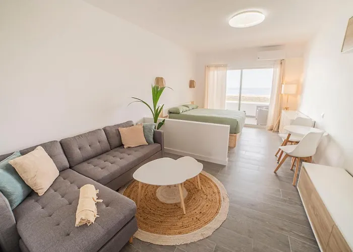 The Sunny Flair, Relaxing Experience