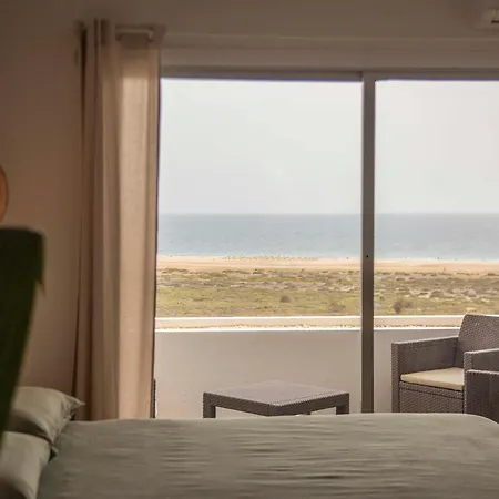The Sunny Flair, Relaxing Experience Apartmán
